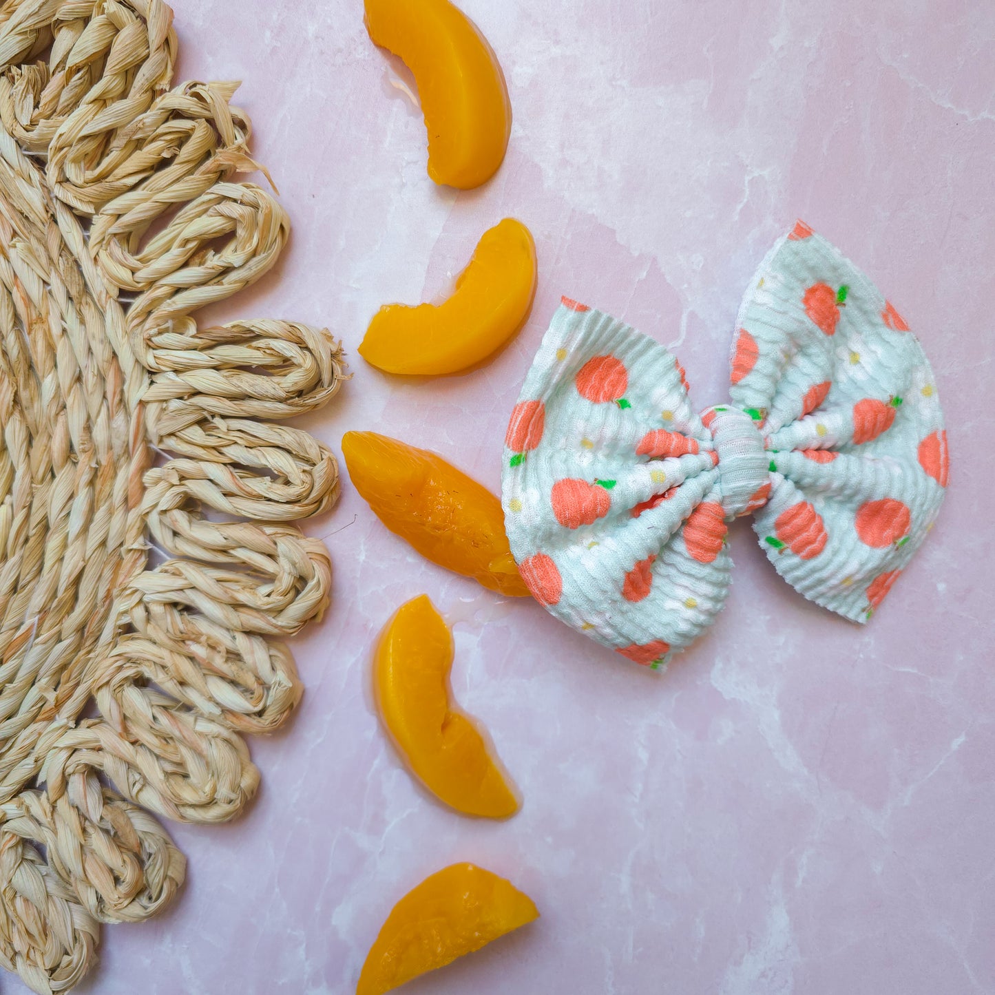 Peachy Paradise Classic Bow