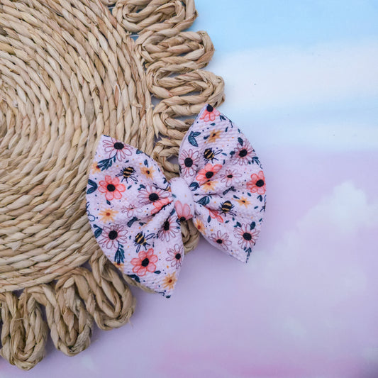 Bees Classic Bow