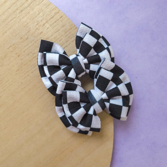 Checkered Double Piggies