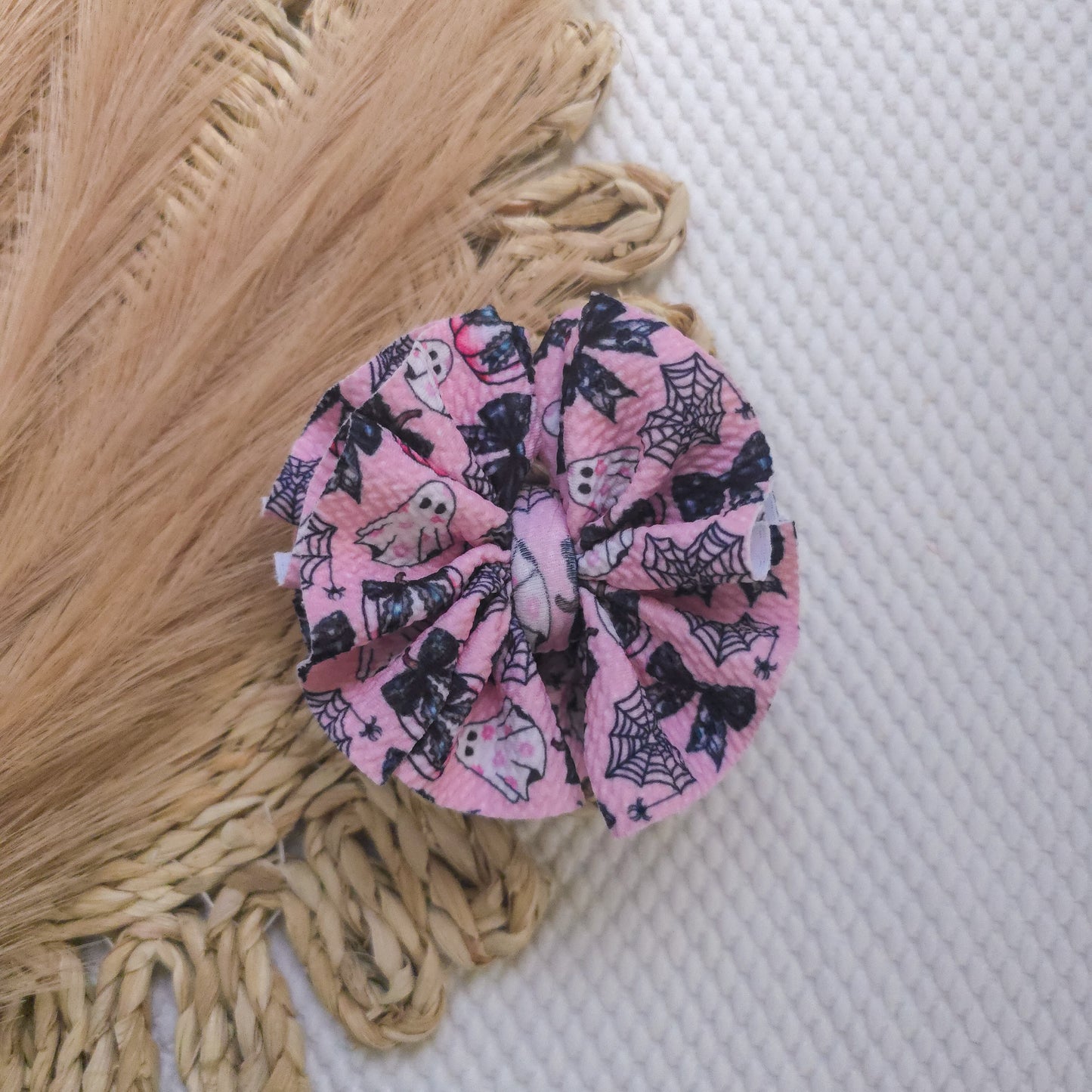 Ghosty Girl Ruffle Bow