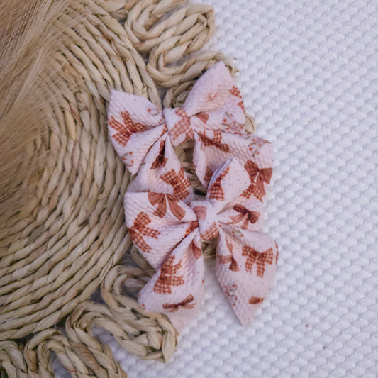 Neutral Bows Sailor Piggies