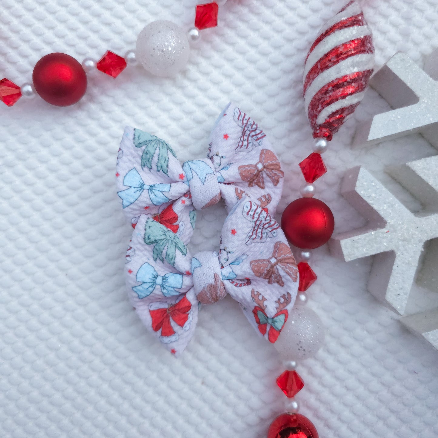 Christmas Character Bows Piggies