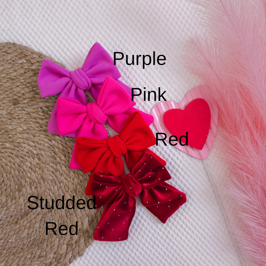 V-Day Oversize Pinwheel Bow