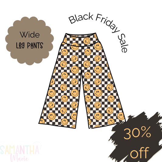 Checkered Smiley Wide Leg Pants