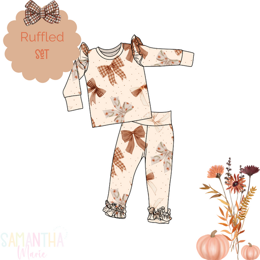 Neutral Bows Ruffled Set